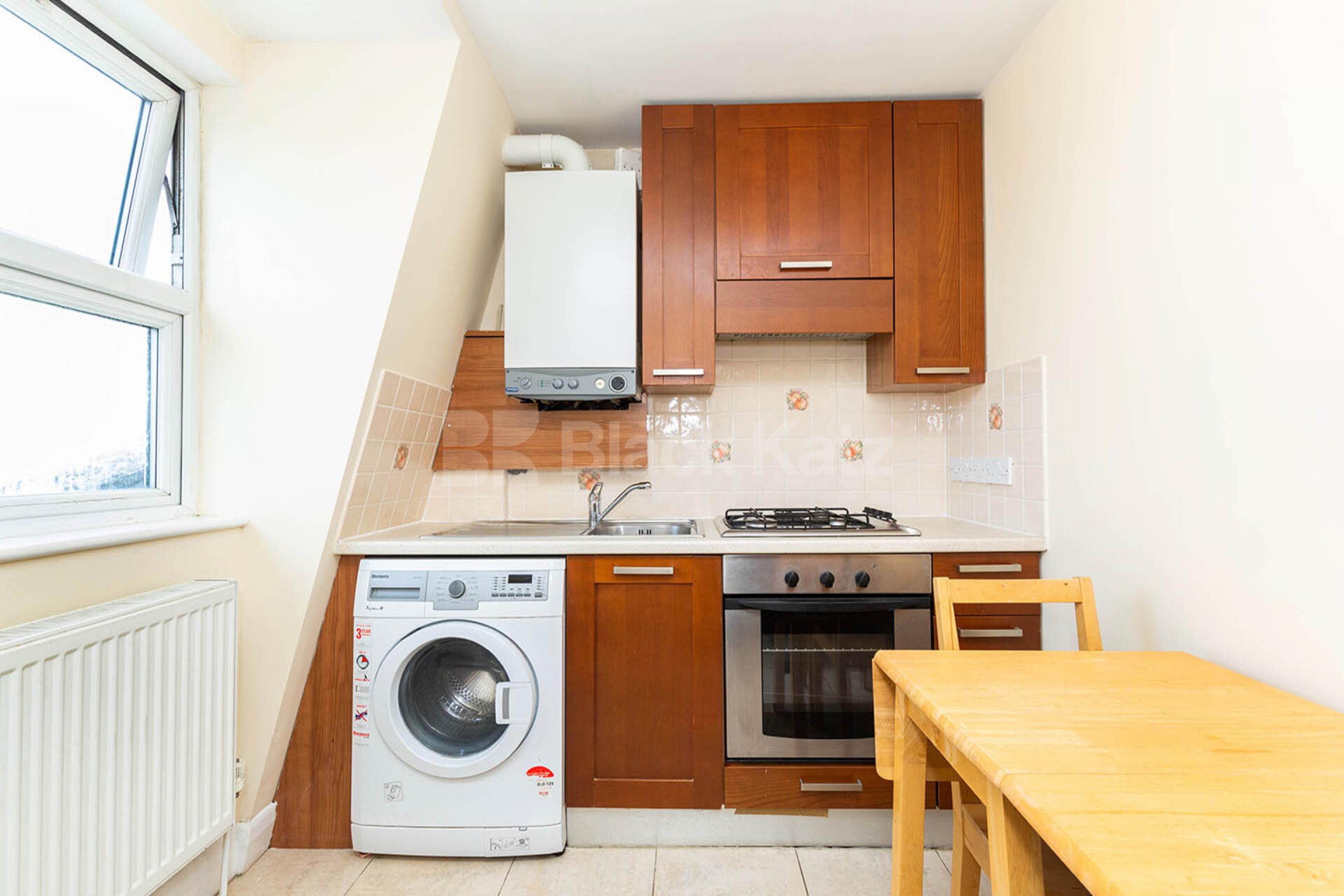 Charming 1-Bedroom Home on Hercules Street Hercules Street , Holloway N7